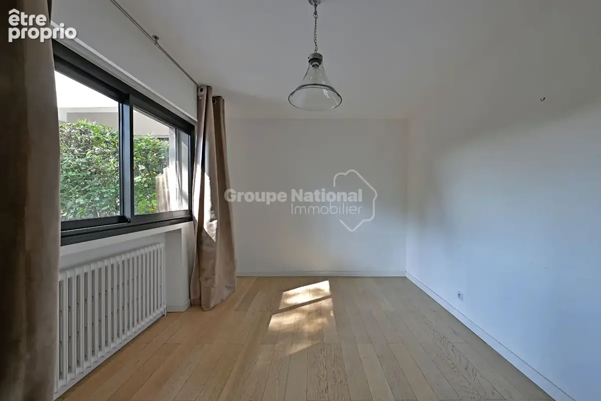 Maison P6 de 194 m² au calme absolu avec jardin sans vis-à-vis - Nîmes Castanet - photo 16