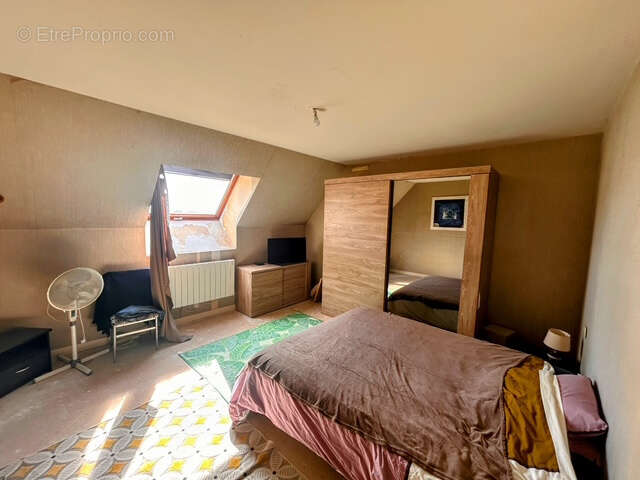Maison à SARROUX