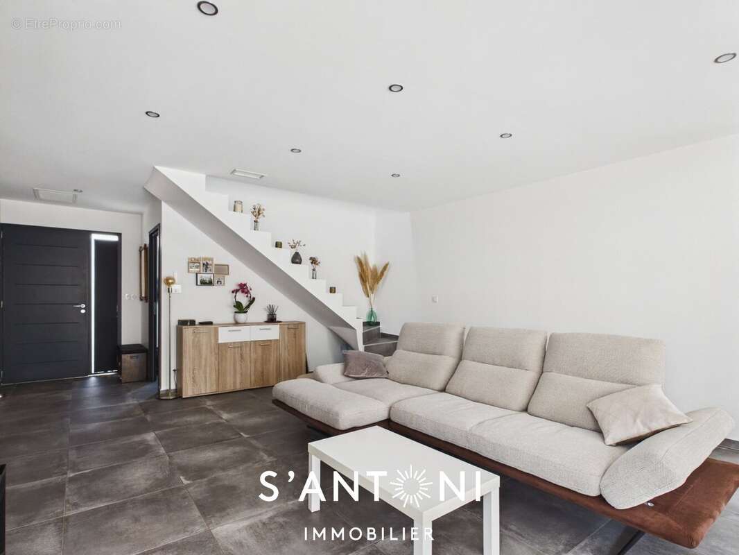 Maison 119 m² à Vias  - photo 23