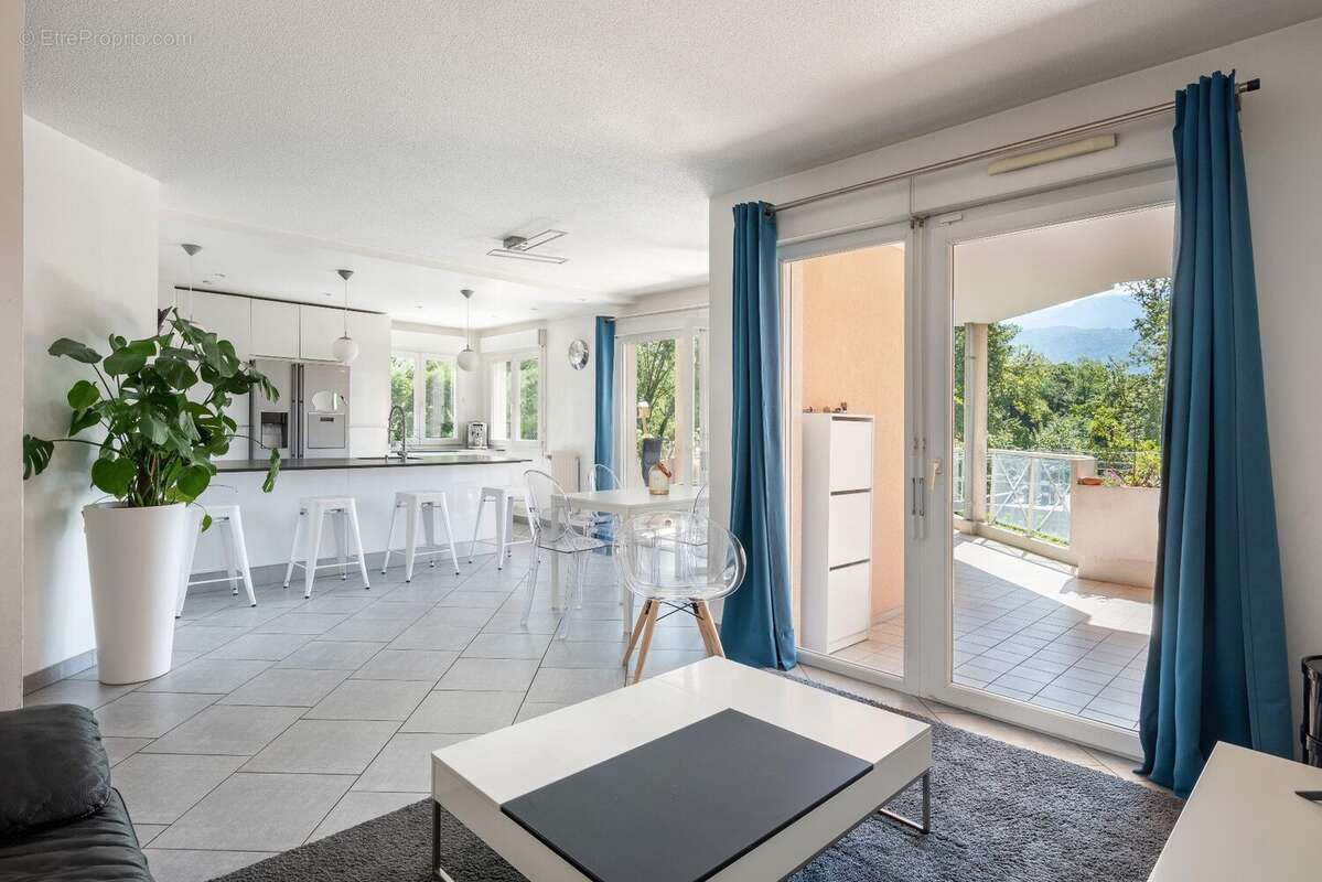 Appartement à MONTBONNOT-SAINT-MARTIN