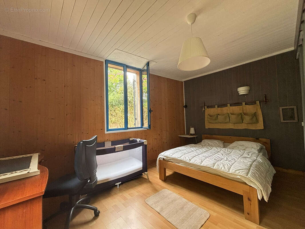 Maison 7 pièces SAINT-VINCENT-SUR-OUST  -  56350 - photo 5