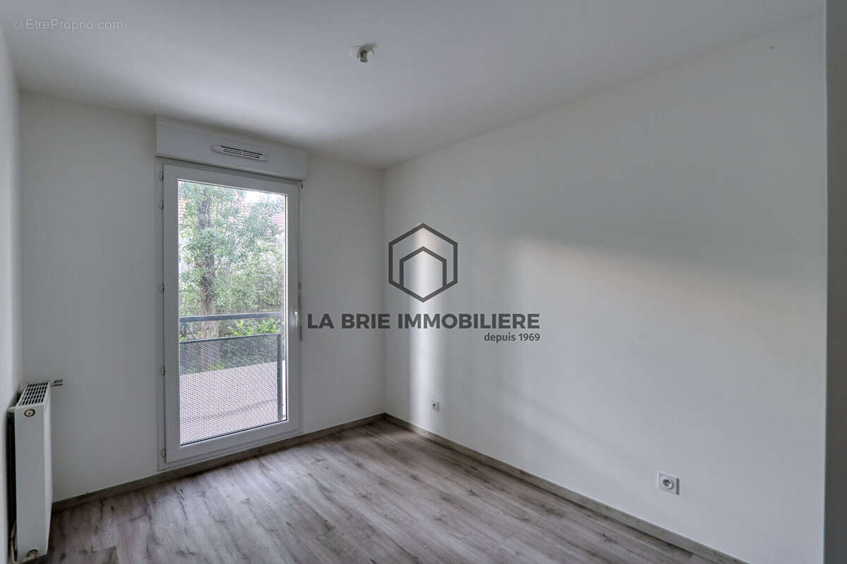 Appartement à PONTAULT-COMBAULT