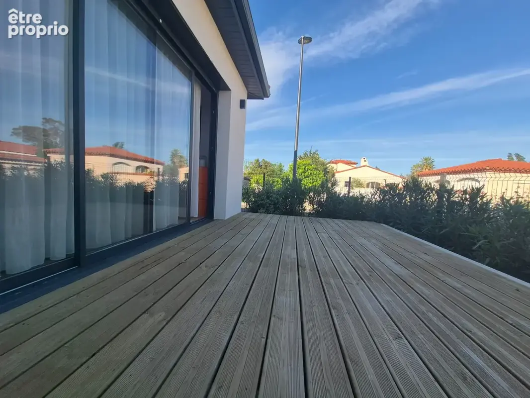 Villa contemporaine 3 faces – 90 m² – Prestations premium – À 5 min de la mer - photo 12