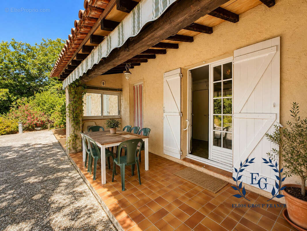 Maison 124 m² à Brignoles  - photo 2