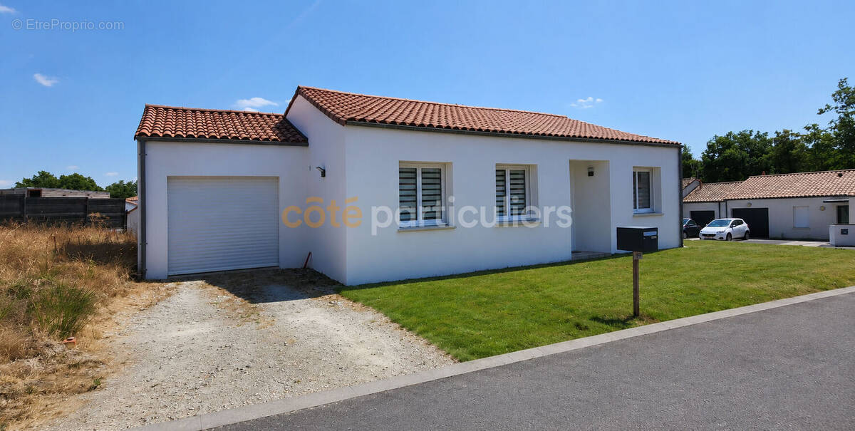 Maison à DOMPIERRE-SUR-YON