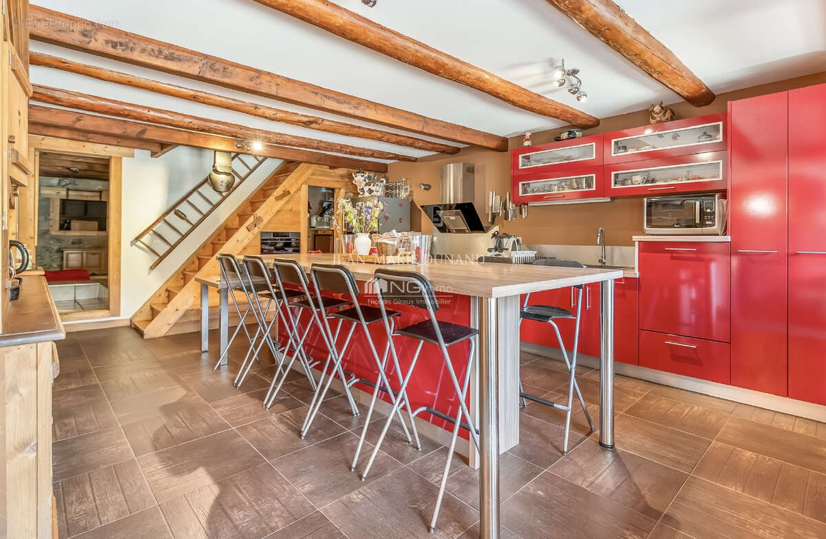 Maison à BOGEVE