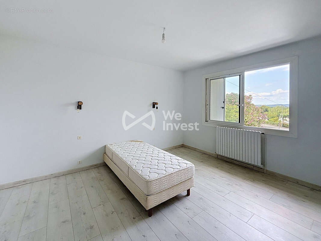 Maison 205 m² à Mourenx  - photo 7