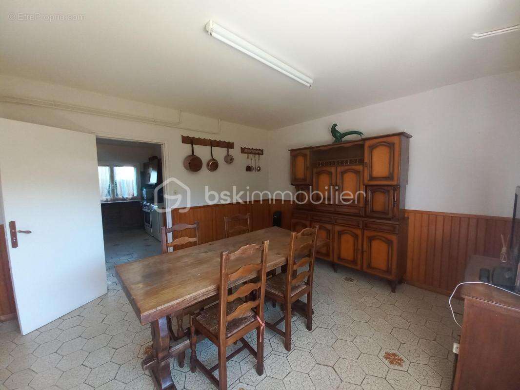 Maison à remettre aux goûts du jour proche de Lourdes - photo 15