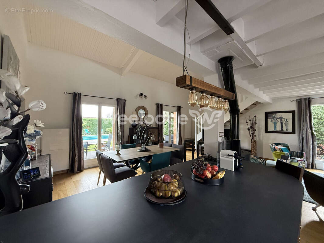 Maison à CORNEBARRIEU