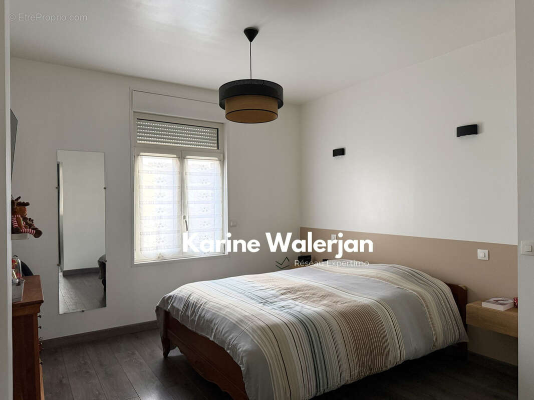 Maison à COURRIERES