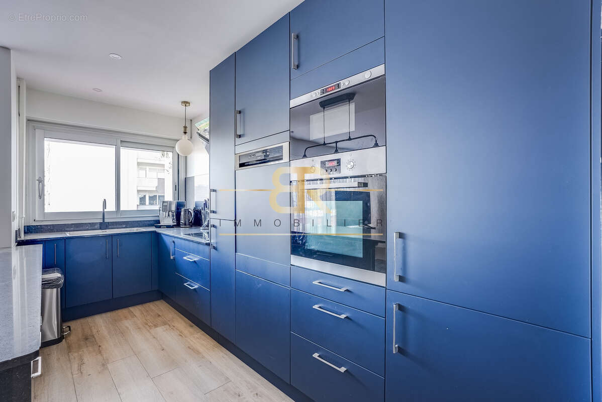 Appartement à CLICHY