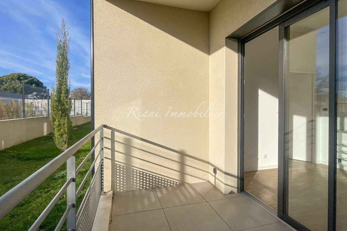 Appartement à ROBION