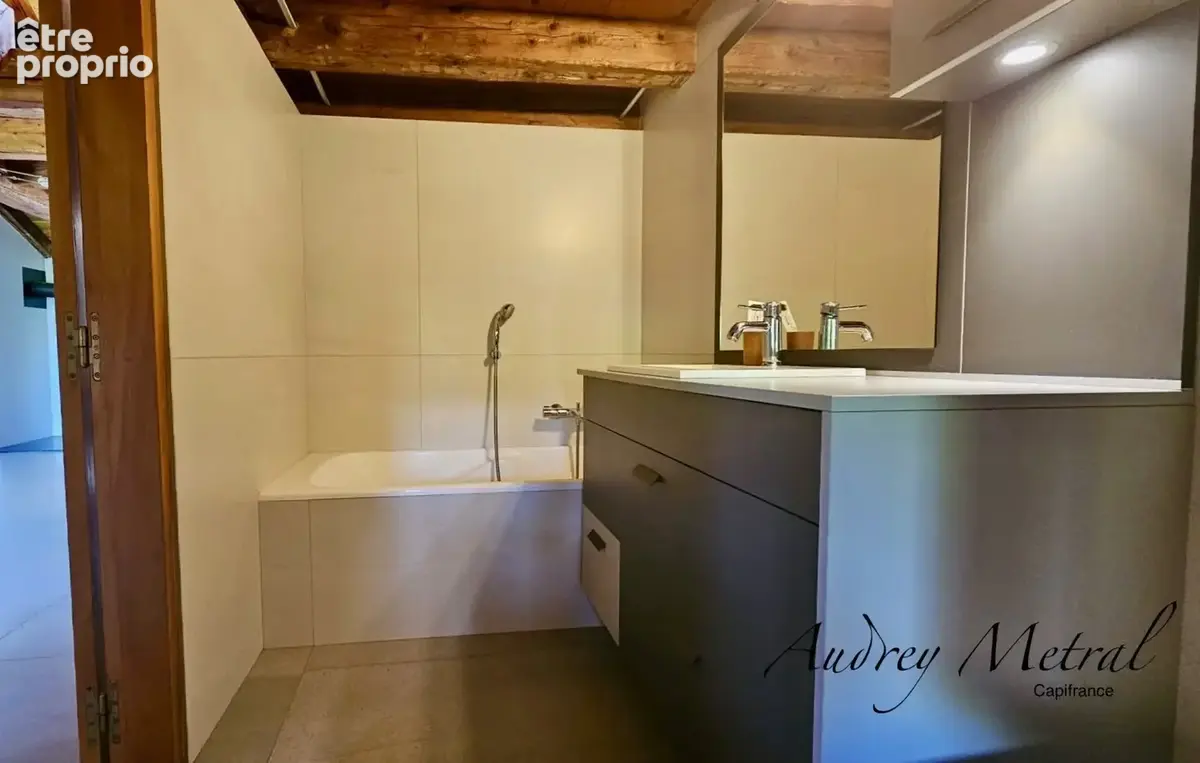 Maison en pierre avec piscine + terrain à vendre à SERRIERES EN CHAUTAGNE (73), 50 min de Genève et d'Annecy, 35 min d'Aix-les-B - photo 9