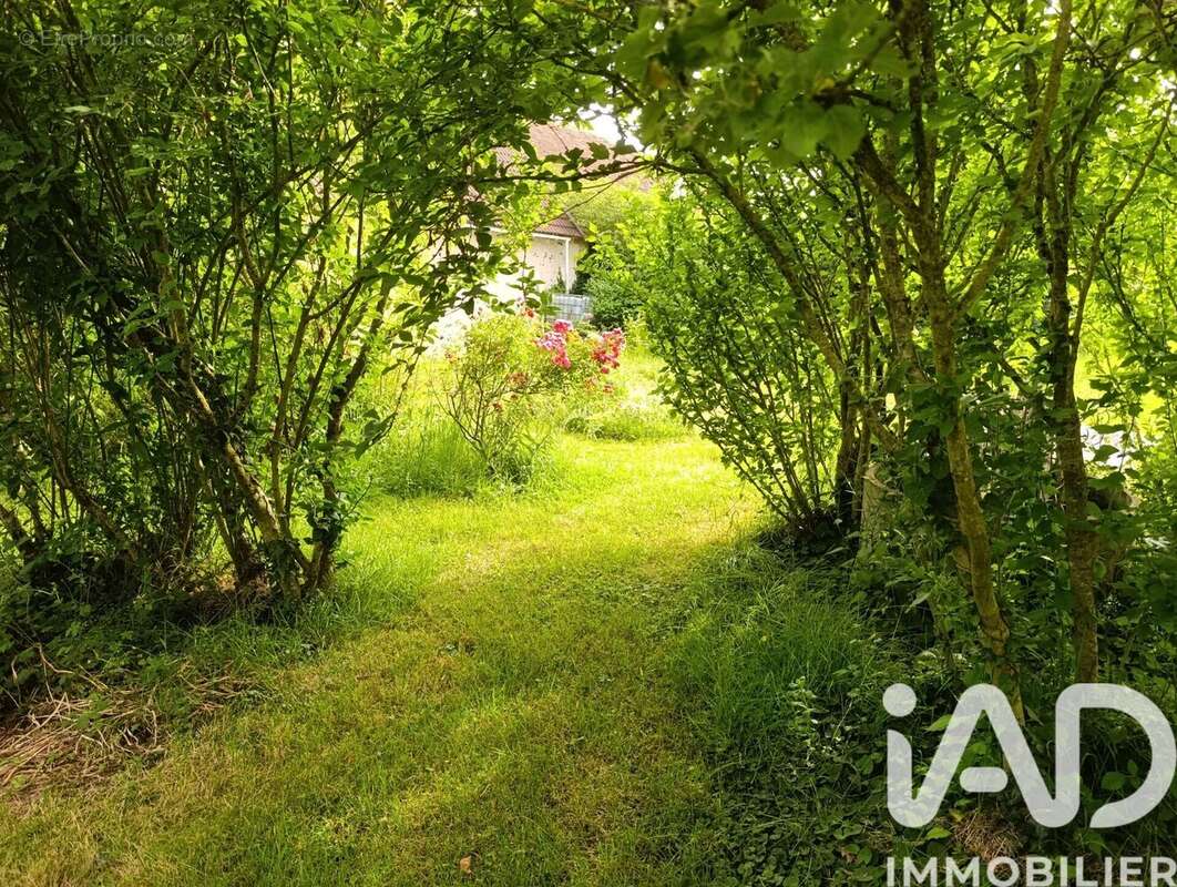 Photo 4 - Maison à LUCAY-LE-MALE