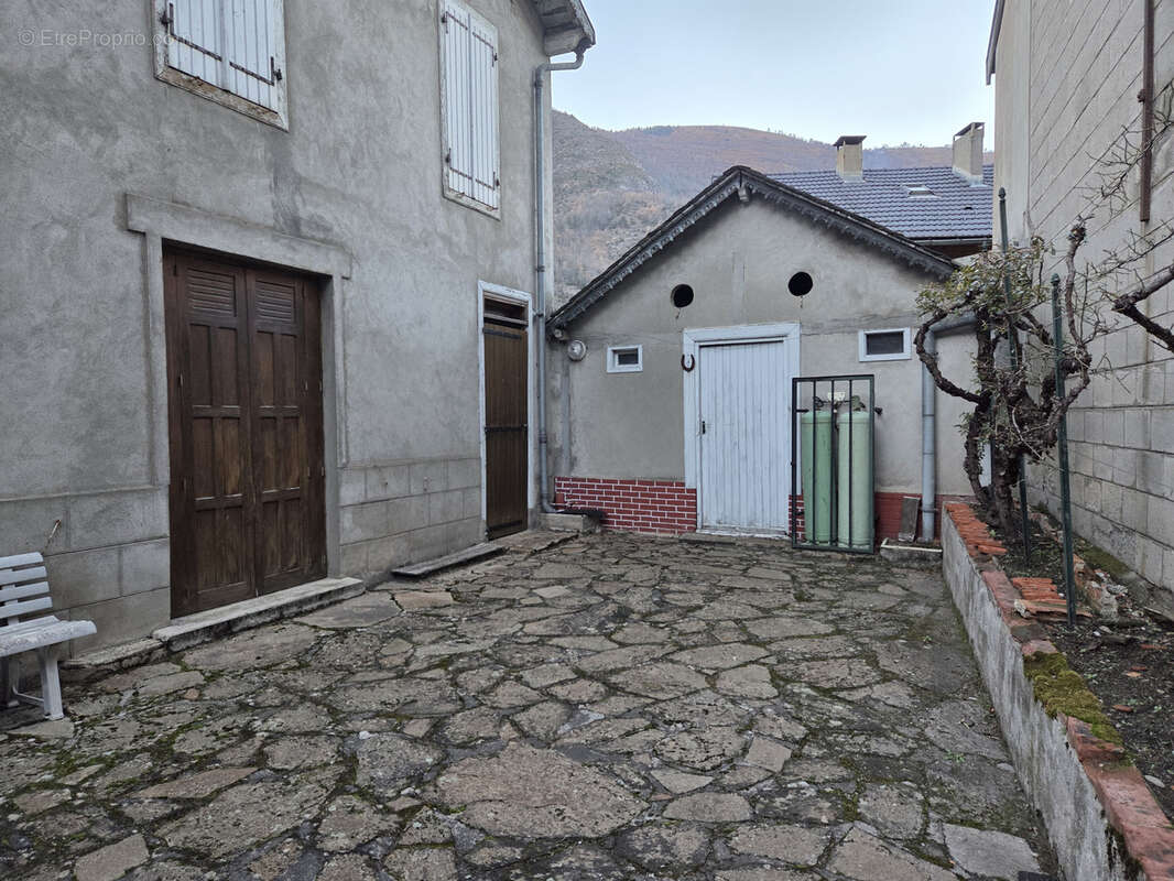 Maison à VICDESSOS