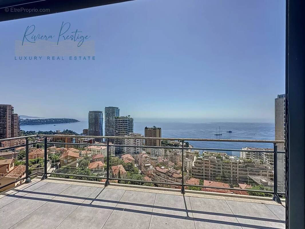 Appartement à BEAUSOLEIL