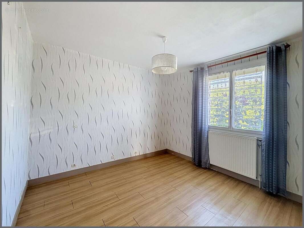 Photo 6 - Maison à PARCAY-MESLAY