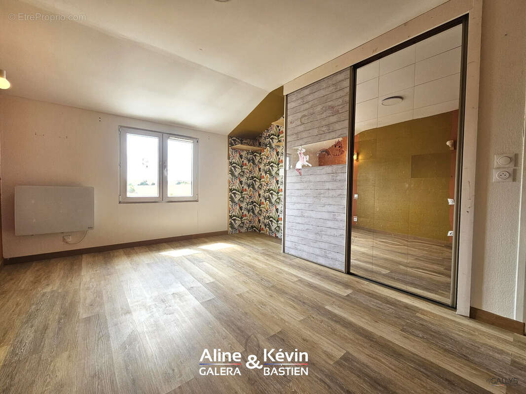 Maison 197 m² à Beux  - photo 5