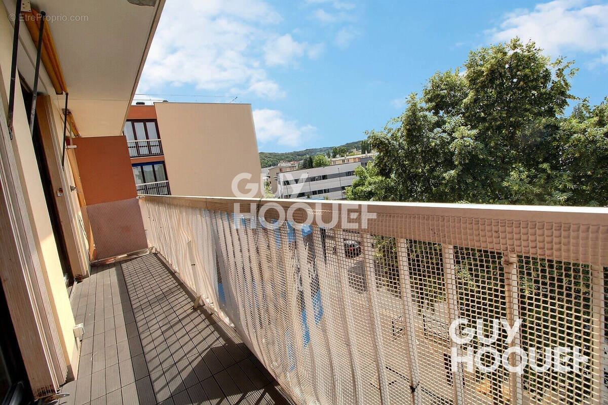 Appartement à CHAVILLE