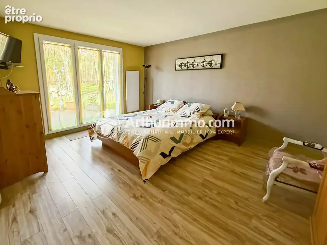 Maison de plain pied sur un vaste terrain en bordure de foret - photo 13
