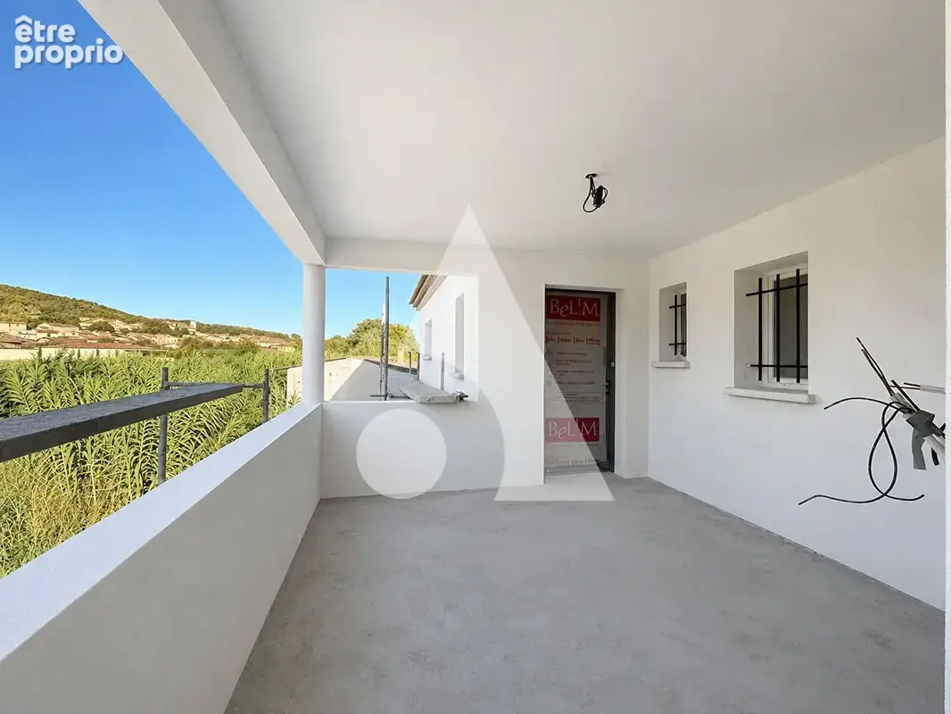 Prox Pertuis-  Appartement T3 de 67,57 m2 avec terrasse+ parking - photo 2
