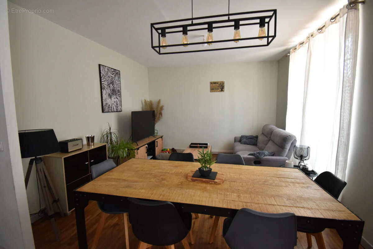 DSC_0054 - Maison à RUELLE-SUR-TOUVRE