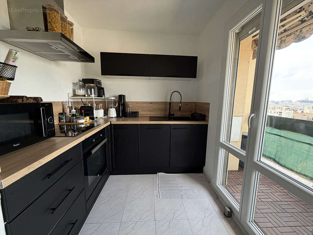 Appartement à MARSEILLE-12E