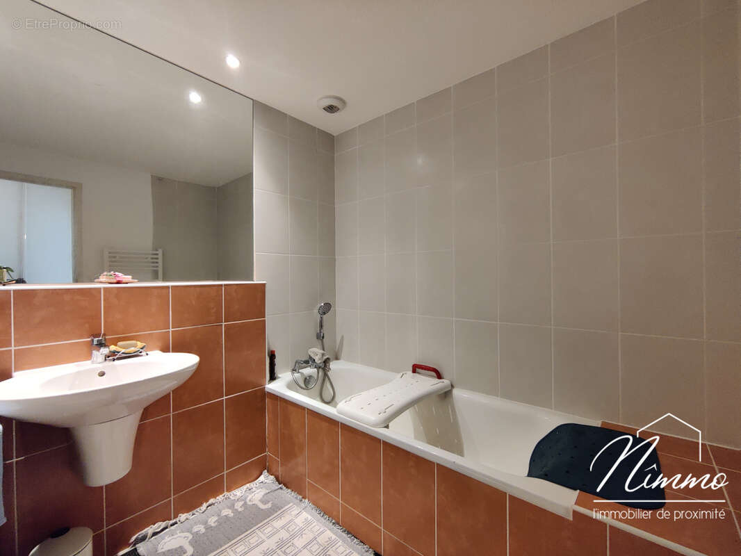 Appartement à NIMES