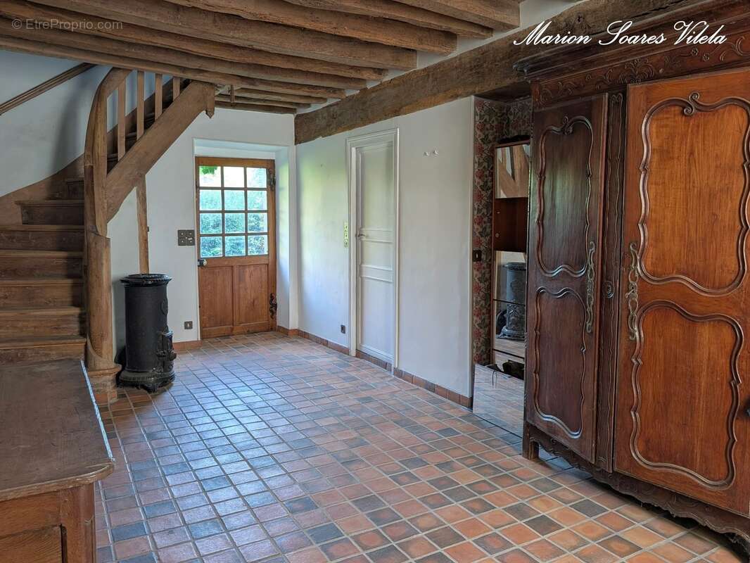 Grande maison de caractère avec jardin intimiste et grange - photo 5