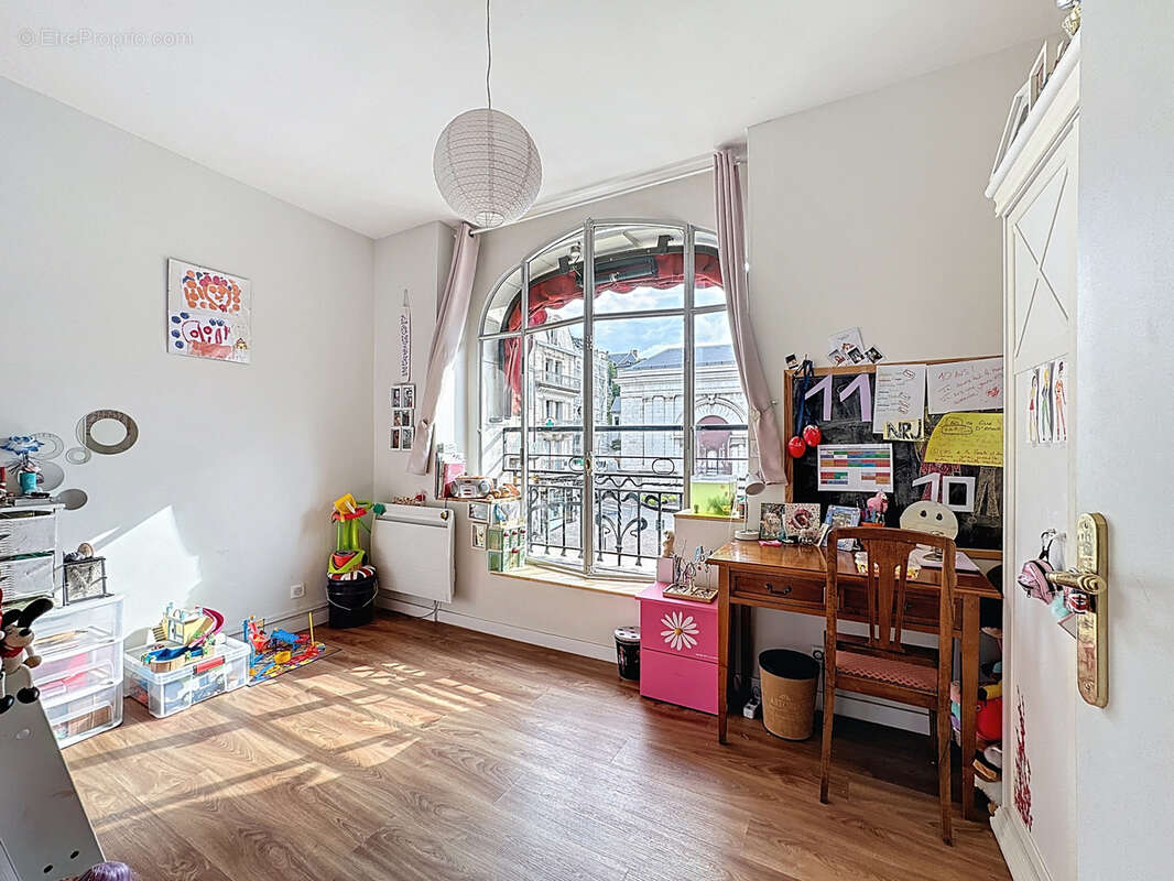 Appartement à AIX-LES-BAINS