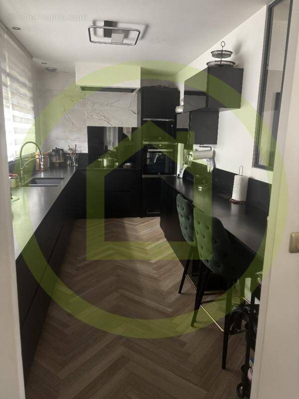 Maison à MERY-SUR-OISE