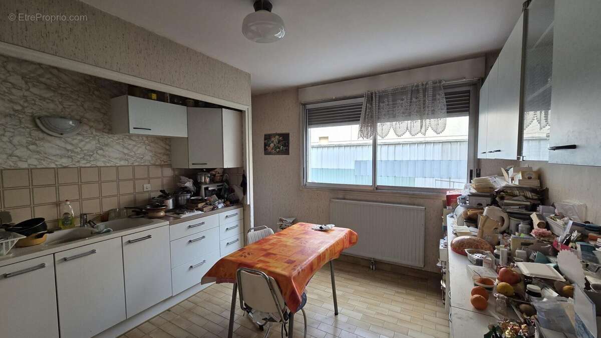 Appartement à SAINT-ETIENNE