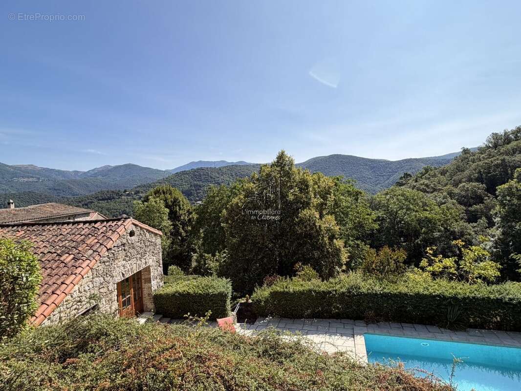 Maison 83 m² à Saint-Andre-De-Majencoules  - photo 2