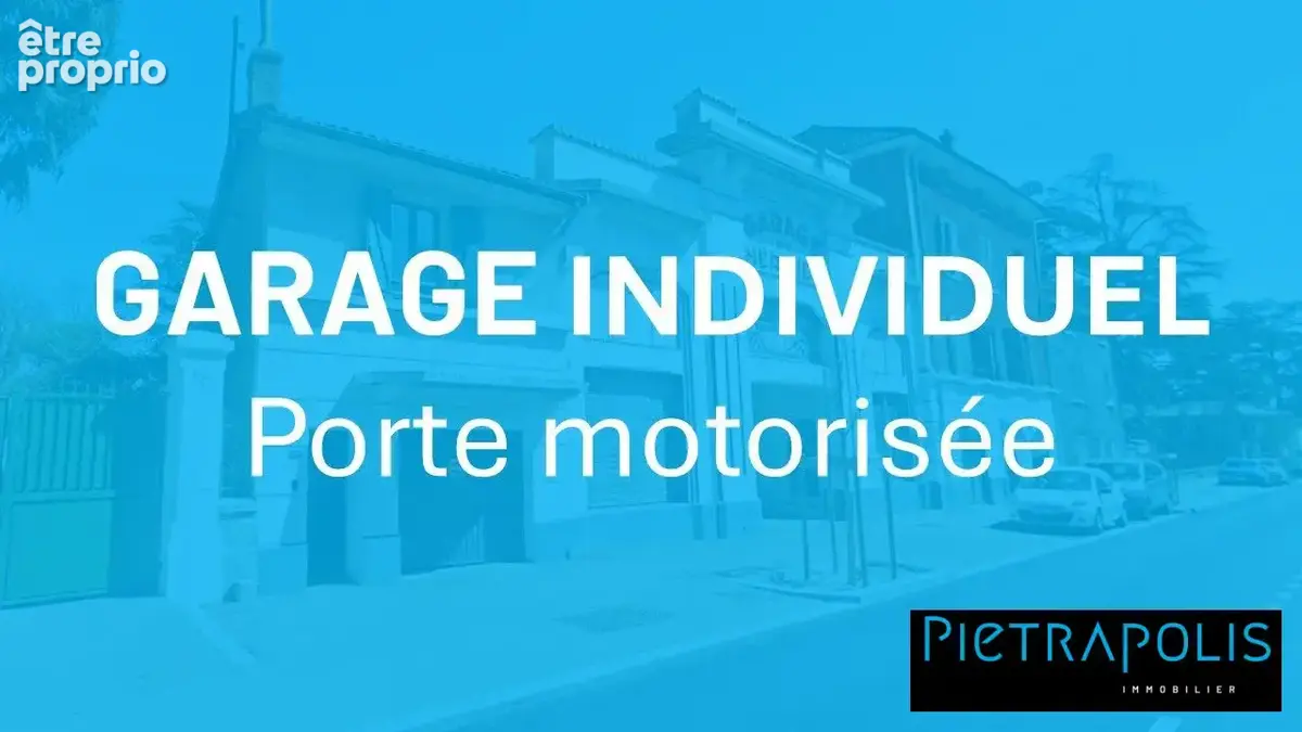 Parking à CHARBONNIERES-LES-BAINS
