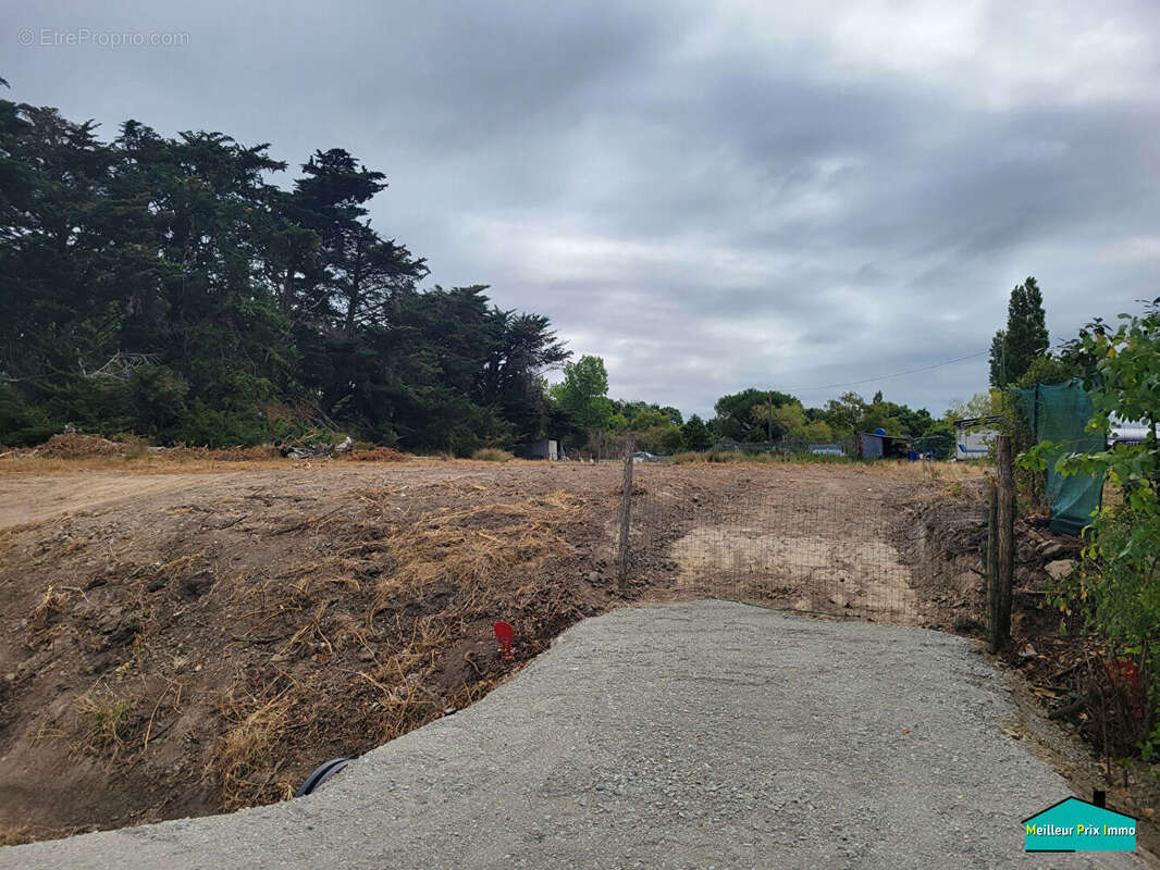 VILLENEUVE EN RETZ Terrain à bâtir 555 m² - photo 2