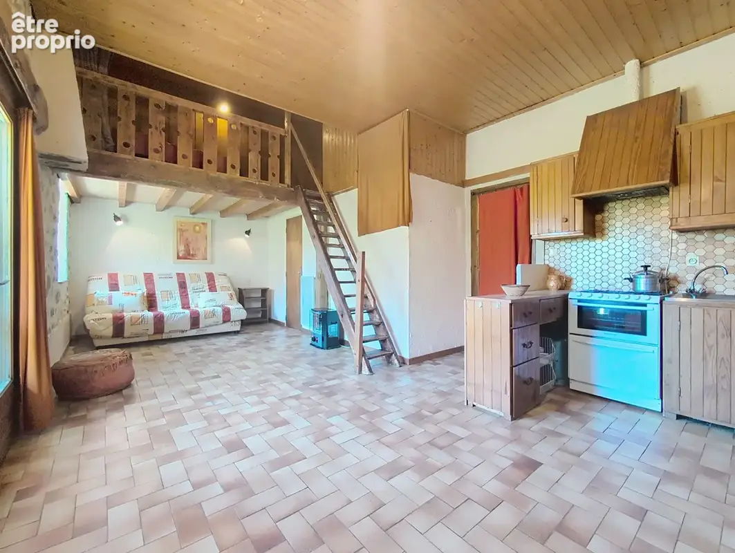 ALLÈVES   Maison familiale 145 m2 - 4 chambres - avec jardin et beau potentiel - photo 11