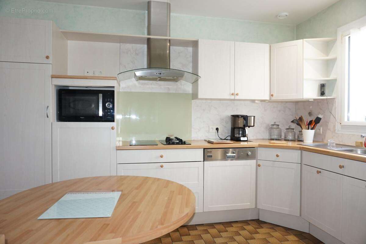 Maison à SAINT-MALO-DU-BOIS