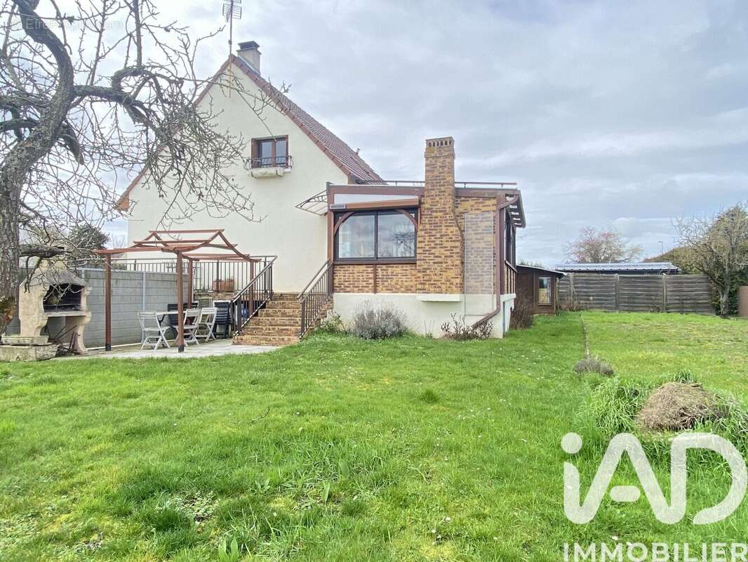 Photo 5 - Maison à NOGENT-LE-ROI