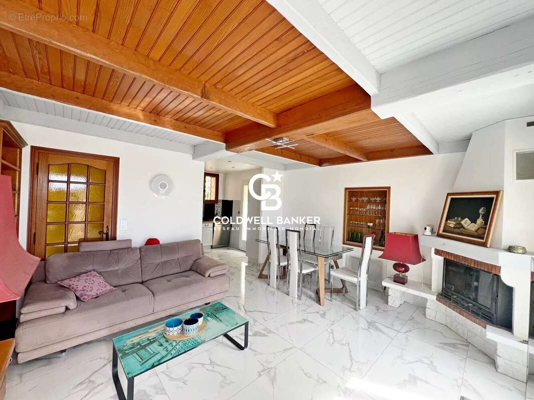 Maison à SAINT-RAPHAEL