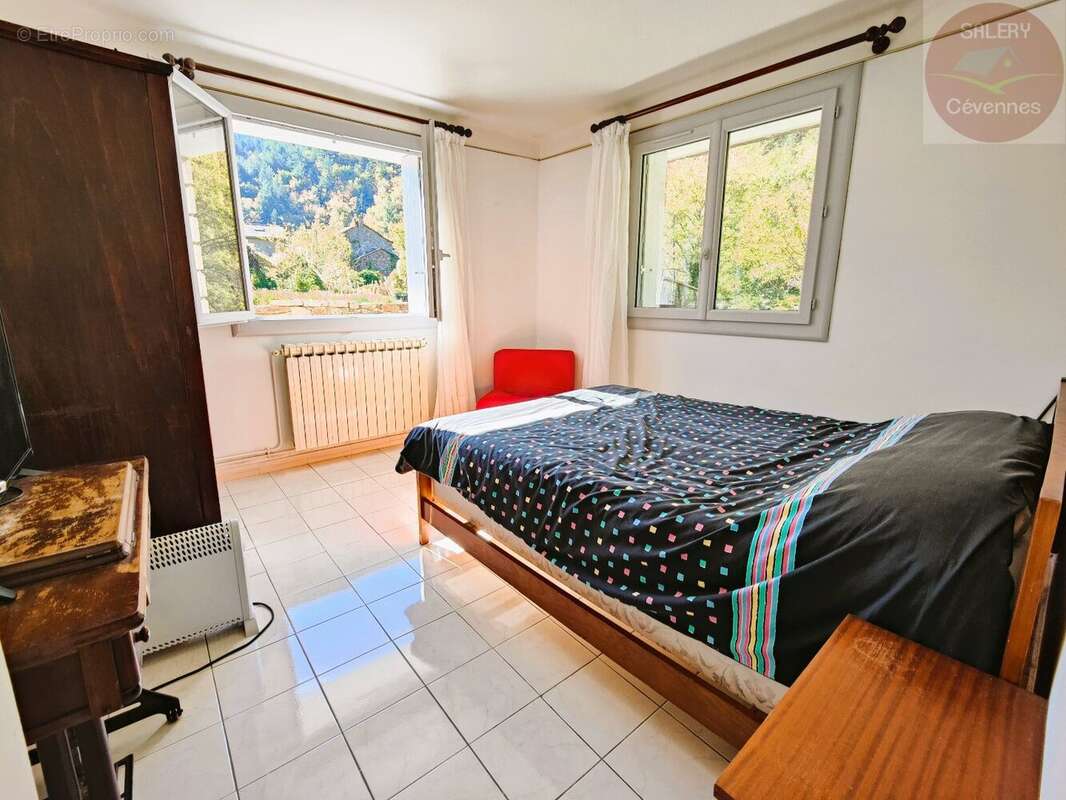 Maison à LA SALLE-PRUNET