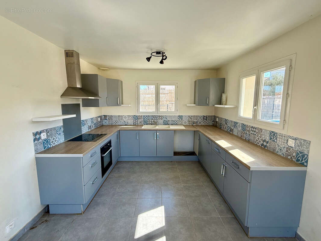 Maison à SAINT-AUNES