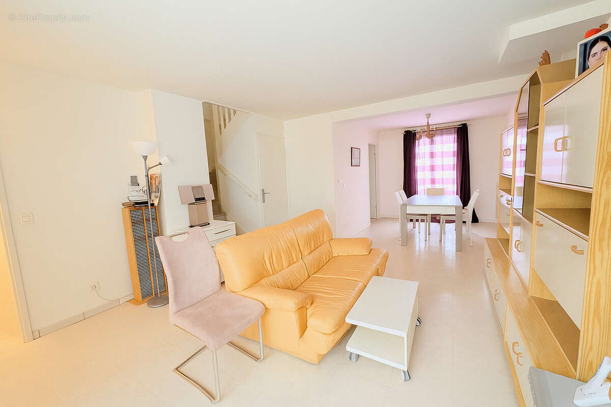 Maison à PORCHEVILLE