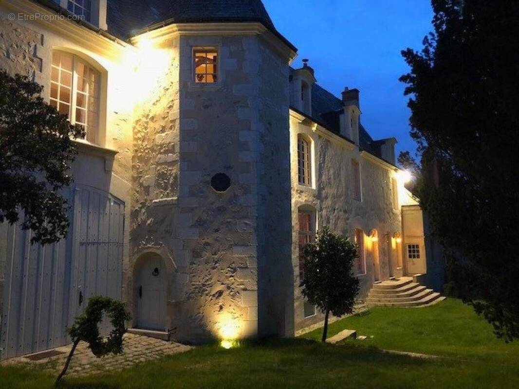 Photo 1 - Maison à BAUGE