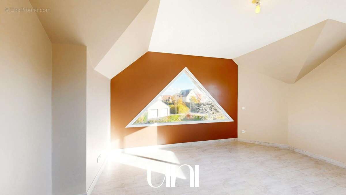 Maison à OUISTREHAM