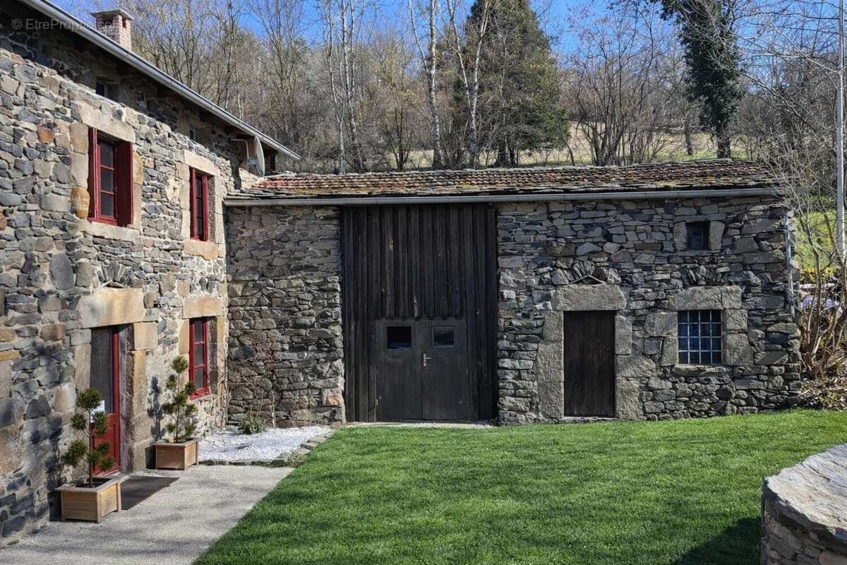 Maison à BEAUX