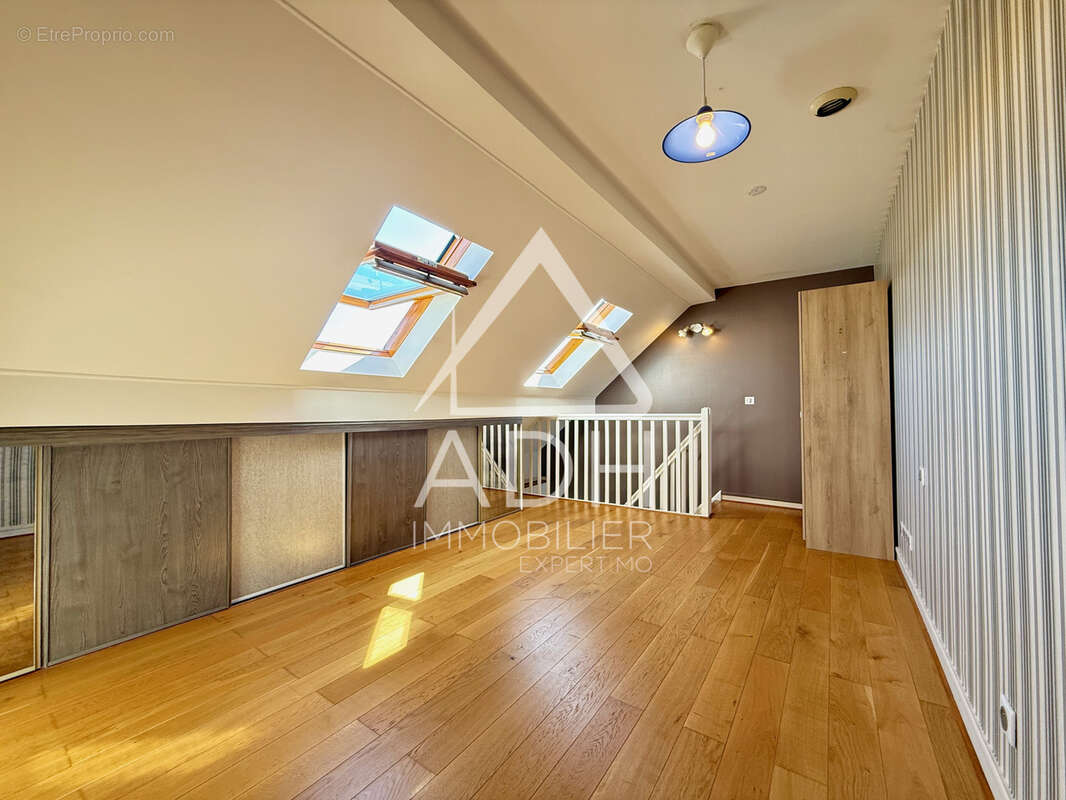 Appartement à JOUARS-PONTCHARTRAIN