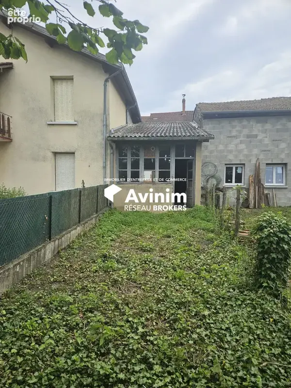 Commerce 300 m² à Saint-Julien-Sur-Reyssouze  - photo 6