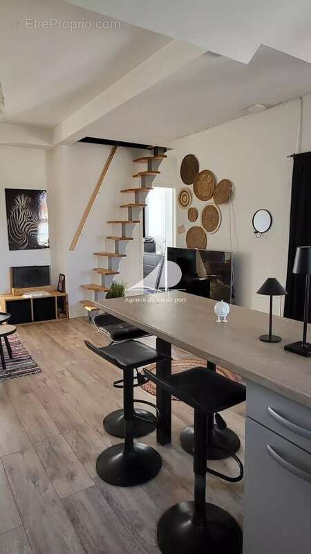 Appartement à SAINT-MICHEL-CHEF-CHEF