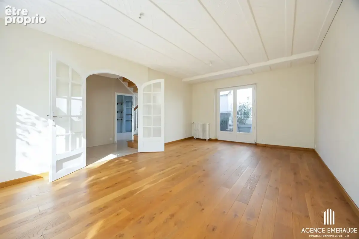 À  vendre maison Dinard Port Blanc 4 pièces 3 chambres 115 m² garage cour - photo 2