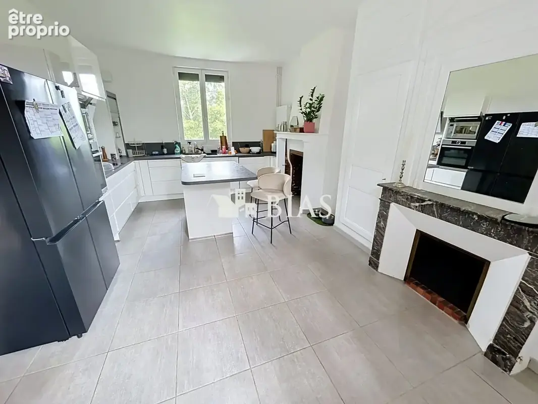 Maison 6 pièces 140 m² à vendre à Blainville-Crevon (76116) - photo 4